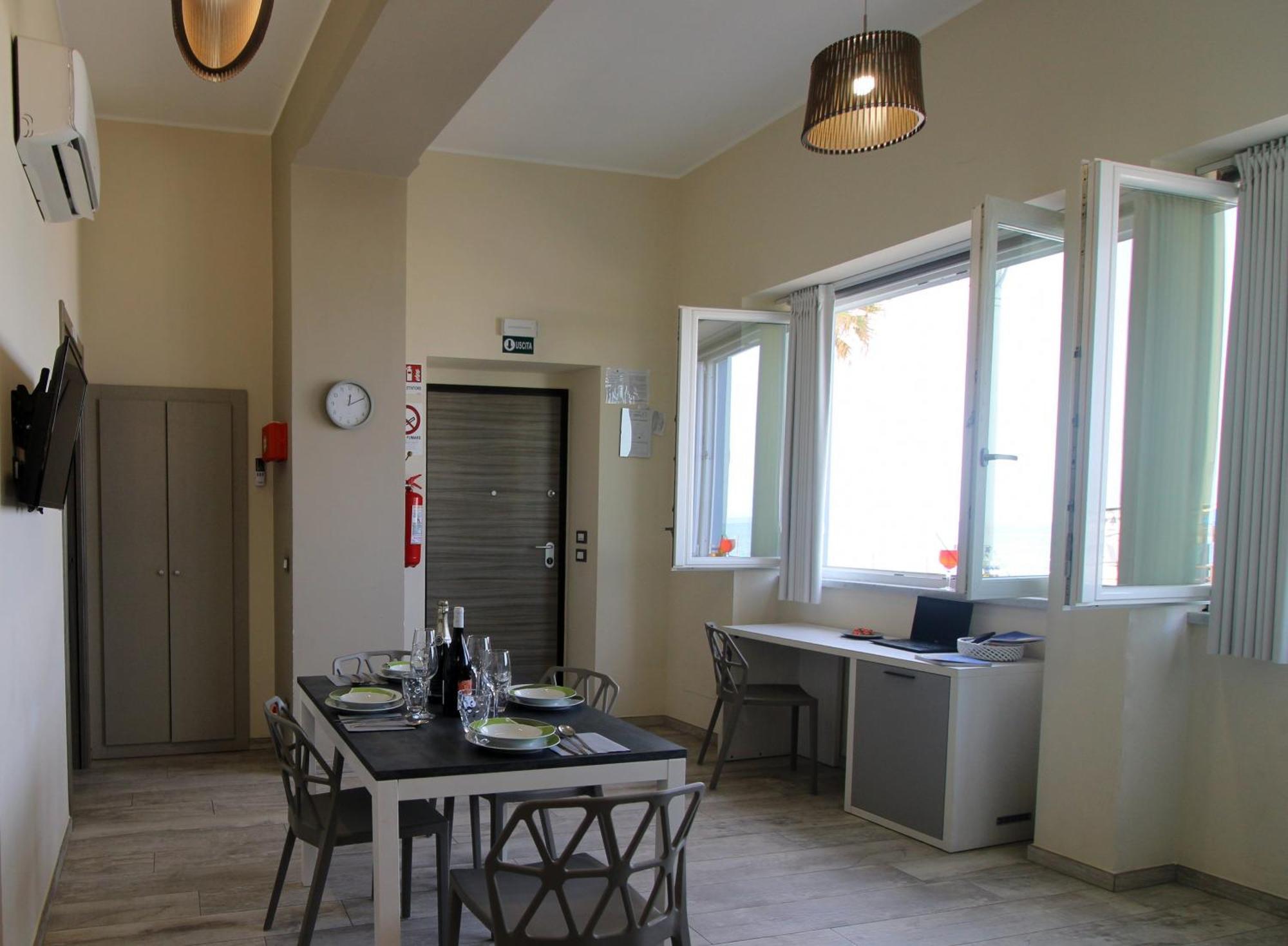 Capo D'Orlando Apartments - Doria 52 Extérieur photo